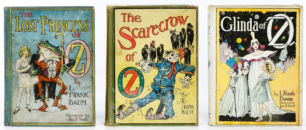 Lot 383: Wizard of Oz Book Assortment