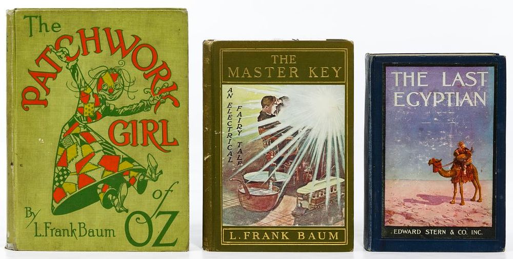 Lot 386: Wizard of Oz Book Assortment