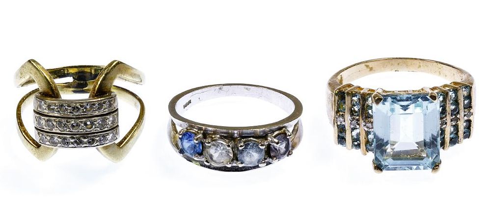 Lot 169: 14k Gold Ring Assortment