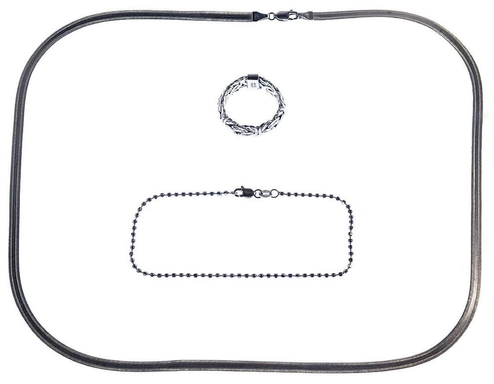 Lot 202: 14k White Gold Jewelry Assortment