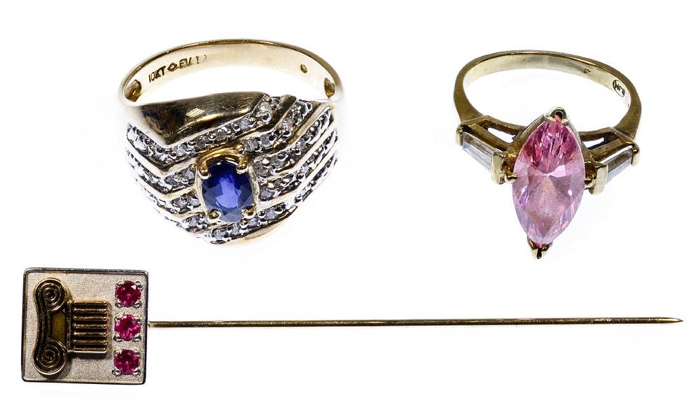Lot 211: 10k Gold Jewelry Assortment
