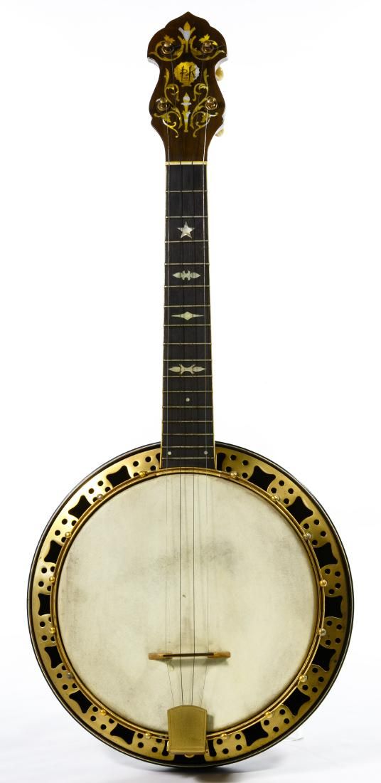 Lot 384: Pacheco & Klemm Banjo Ukulele with Case