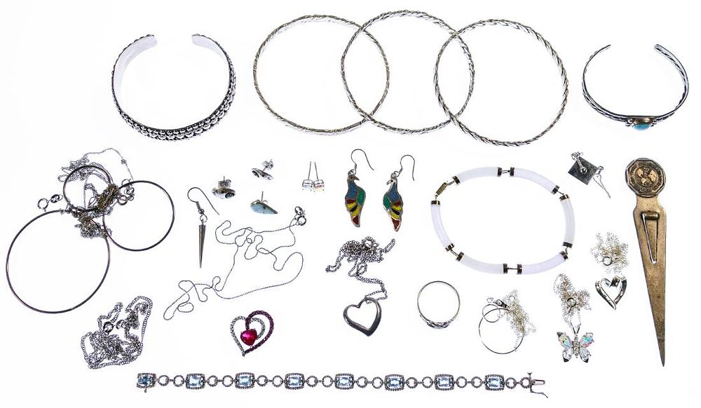 Lot 420: Sterling Silver Jewelry Assortment