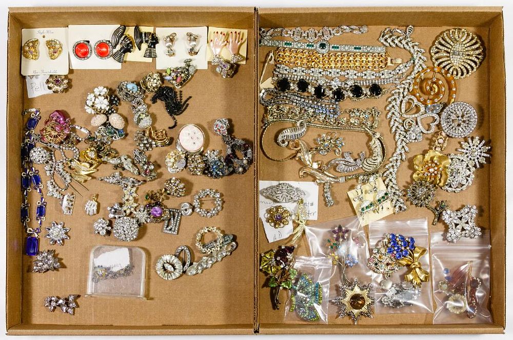 Lot 438: Rhinestone Jewelry Assortment