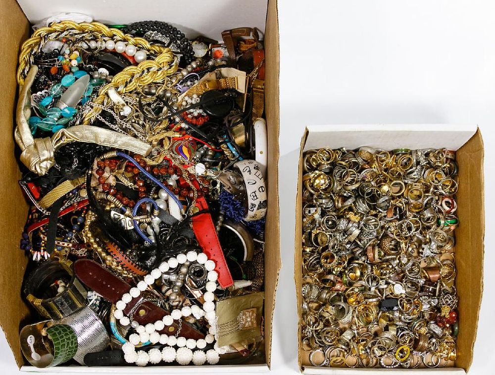 Lot 448: Costume Jewelry Assortment