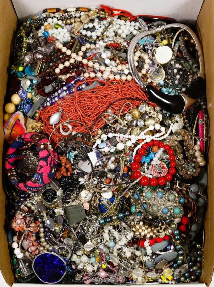Lot 452: Costume Jewelry Assortment