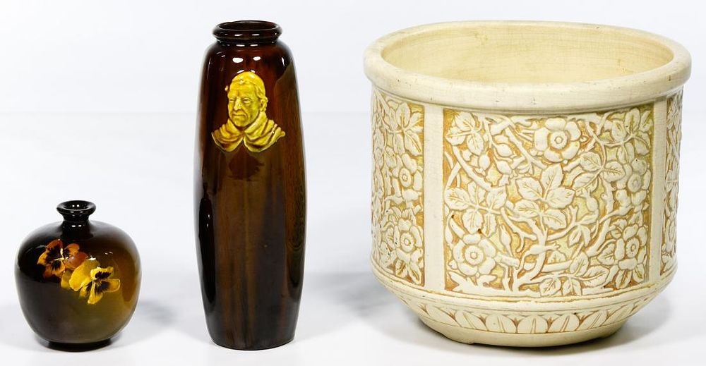 Lot 344: Weller Pottery Assortment
