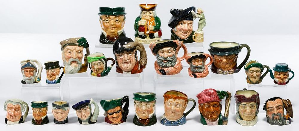 Lot 389: Royal Doulton Toby Mug Assortment