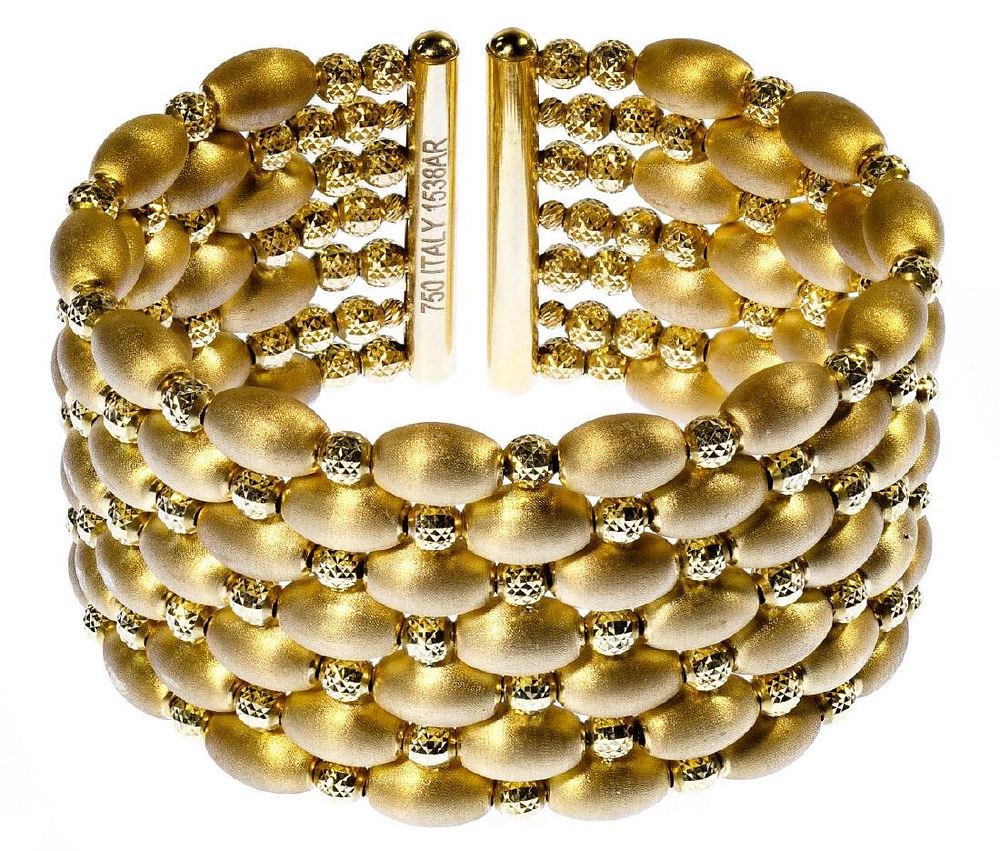 Lot 416: 18k Gold Bead Bangle Bracelet