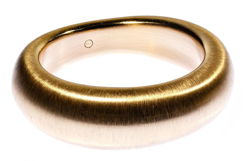 Lot 467: 14k Rose Gold Bangle Bracelet