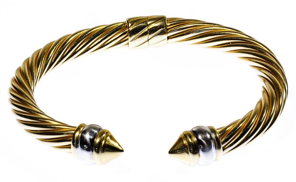 Lot 493: 14k White and Yellow Gold Hinged Bangle Bracelet