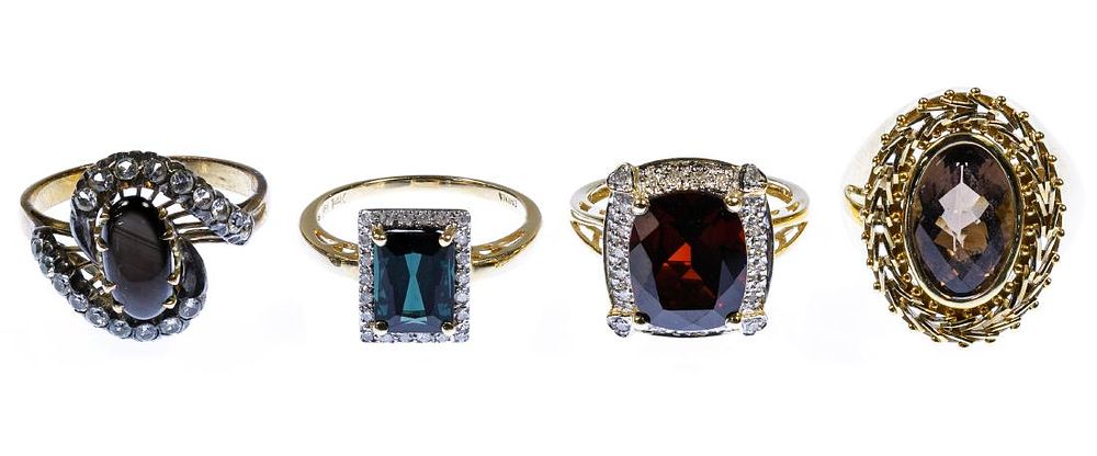 Lot 567: 14k Gold and Gemstone Ring Assortment