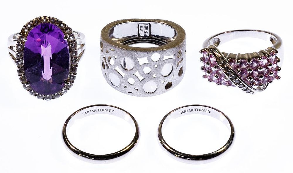 Lot 572: 14k White Gold Ring Assortment