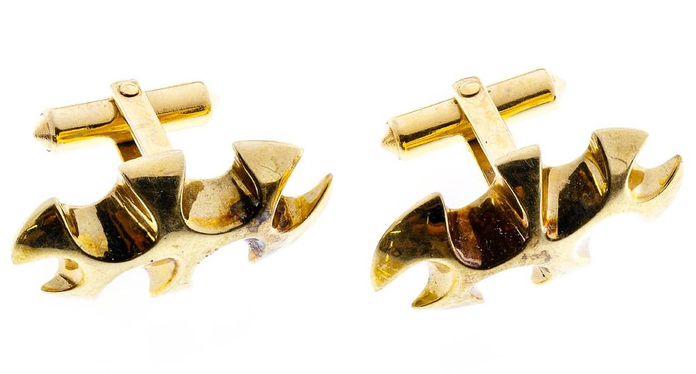Lot 630: Secrest 14k Gold Cuff Links