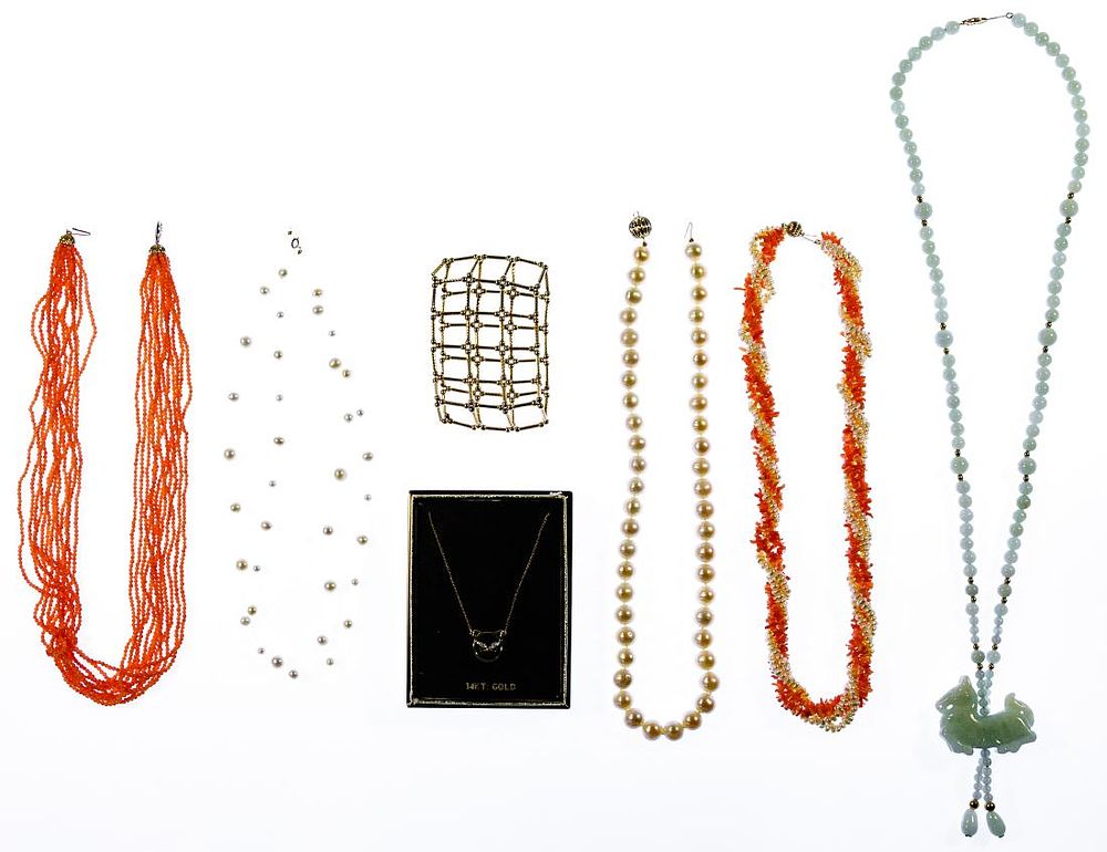 Lot 638: 14k Gold Jewelry Assortment