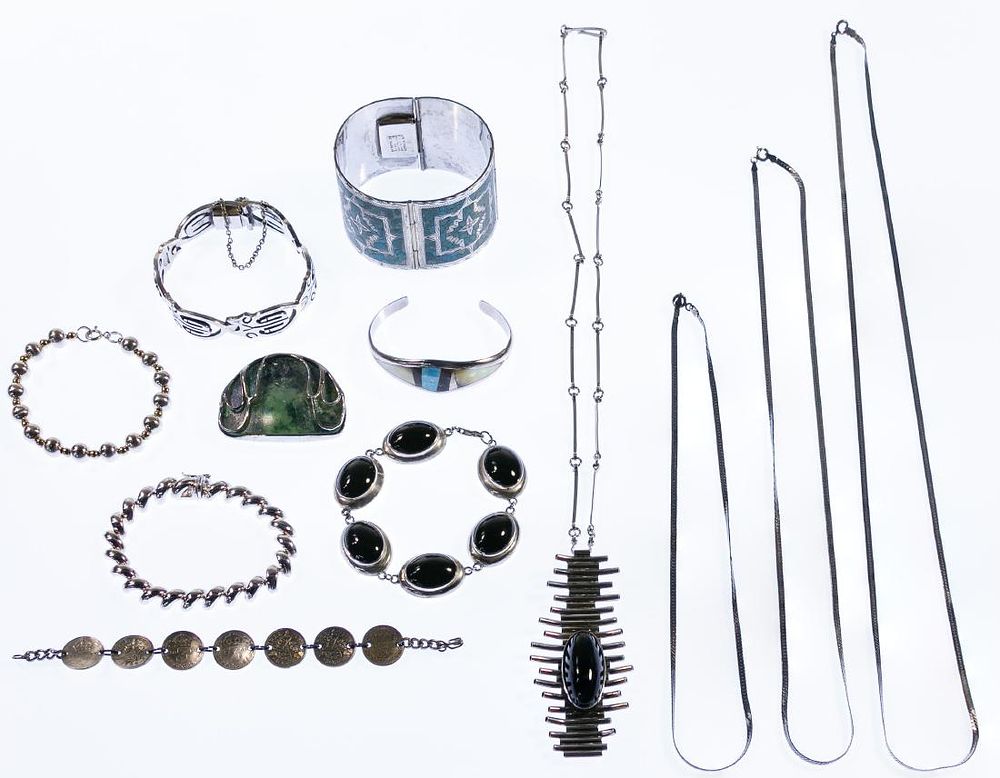Lot 703: Sterling Silver Jewelry Assortment