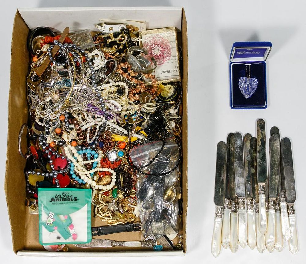 Lot 709: Costume Jewelry Assortment