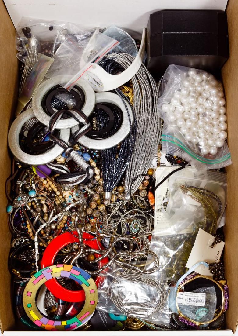 Lot 712: Designer and Costume Jewelry Assortment