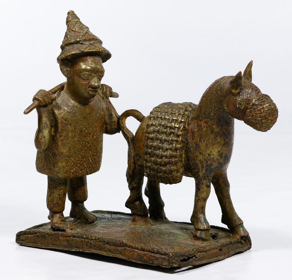 Lot 206: African Nigerian Benin Bronze Statue