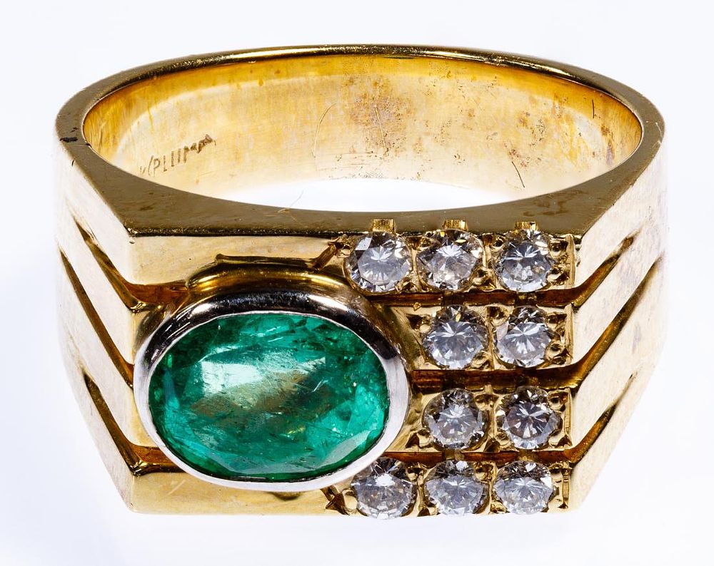 Lot 242: 14k Gold, Emerald and Diamond Ring