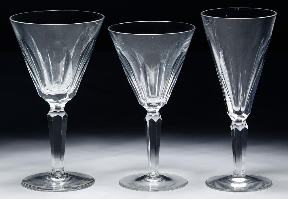 Lot 328: Waterford Crystal 'Sheila' Stemware Collection