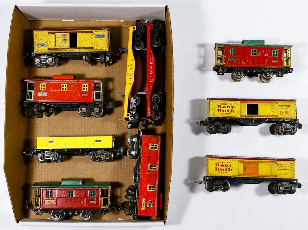 Lot 397: Lionel Model Train Assortment