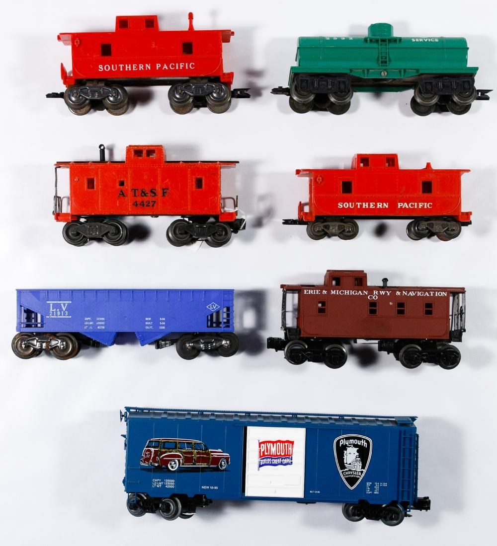 Lot 404: Model Train Assortment