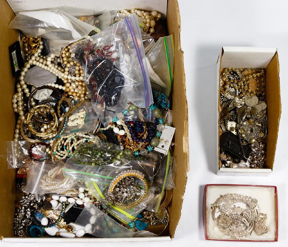 Lot 422: Sterling Silver and Costume Jewelry Assortment