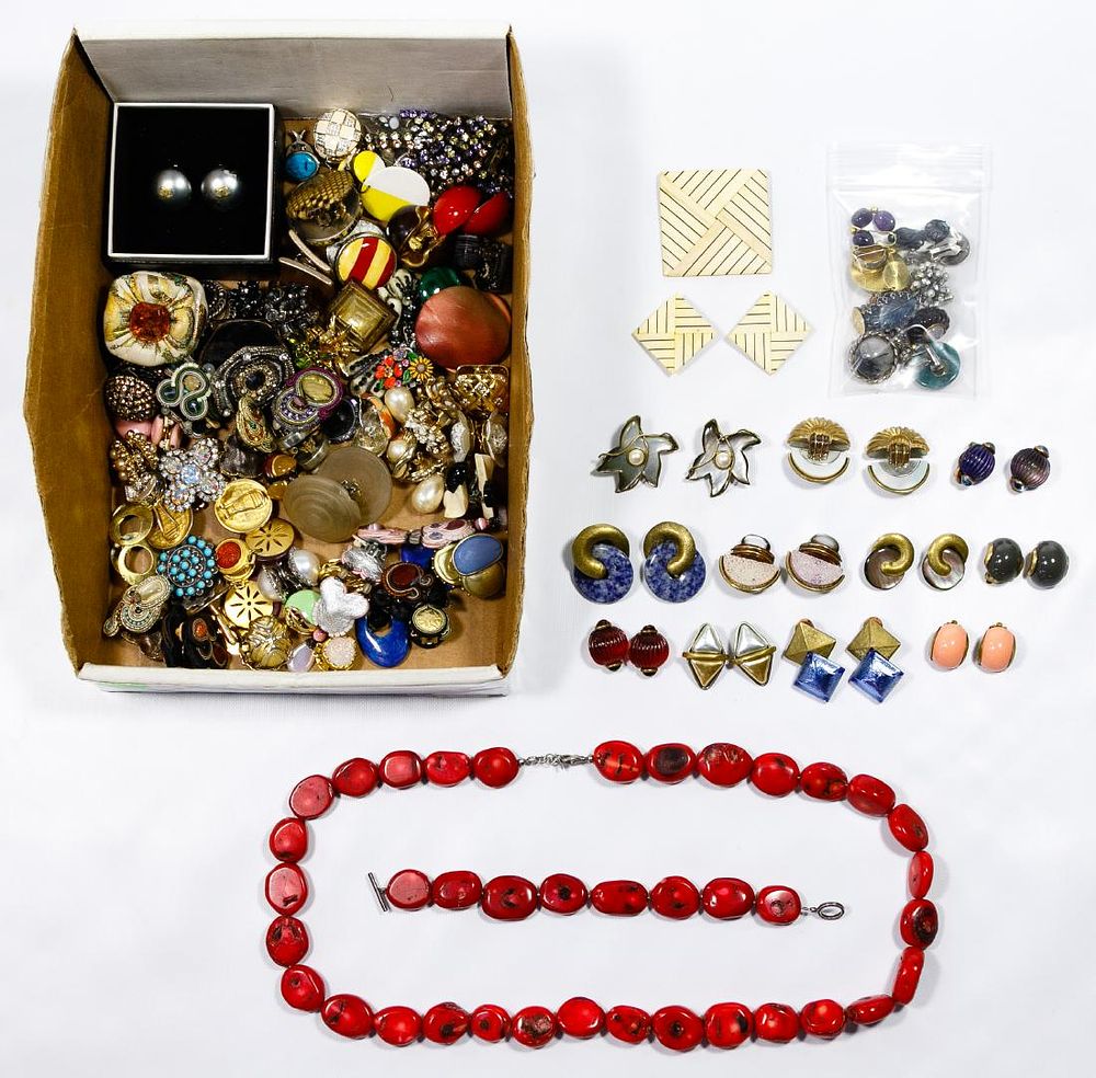 Lot 429: Designer and Costume Jewelry