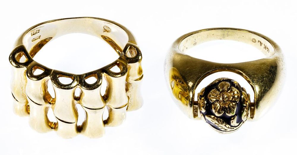 Lot 156: 14k Gold Rings