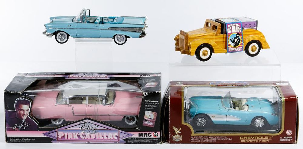 Lot 287: Model Car Assortment