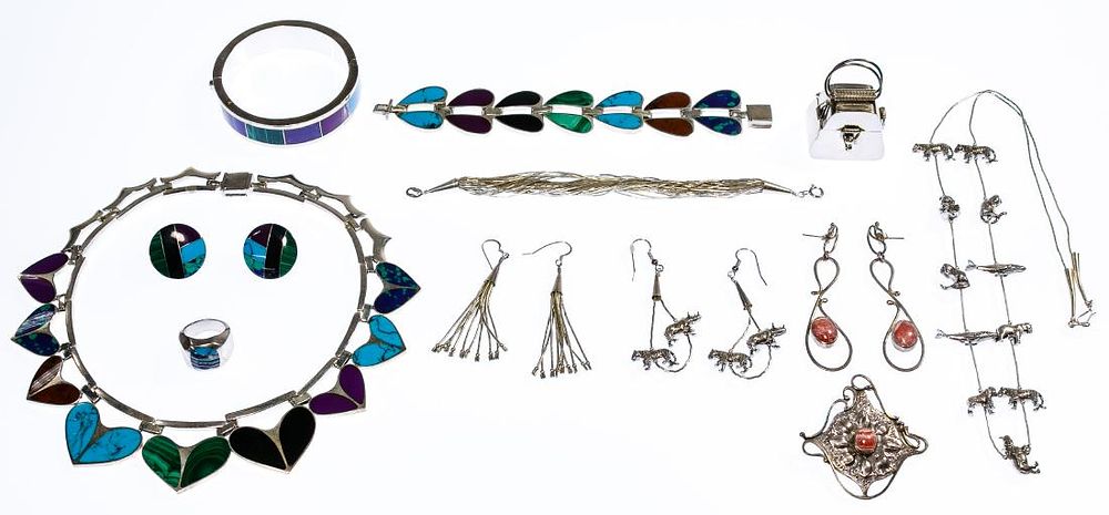 Lot 314: Sterling Silver Jewelry Suite Assortment