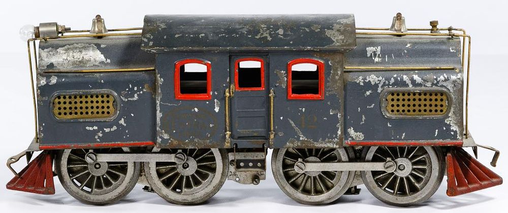 Lot 202: Lionel Model Train #42 Locomotive