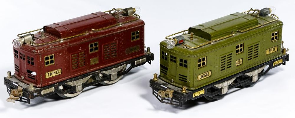 Lot 204: Lionel Model Train #8 Locomotives