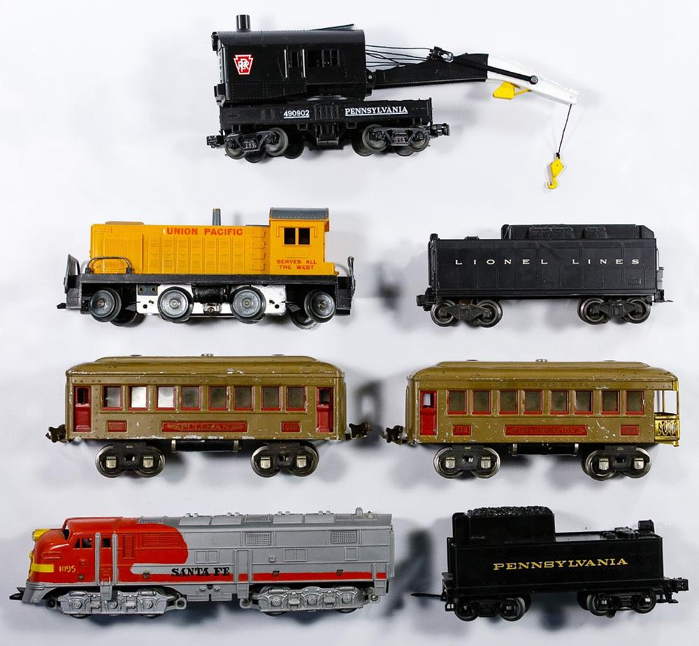 Lot 217: Model Train Assortment