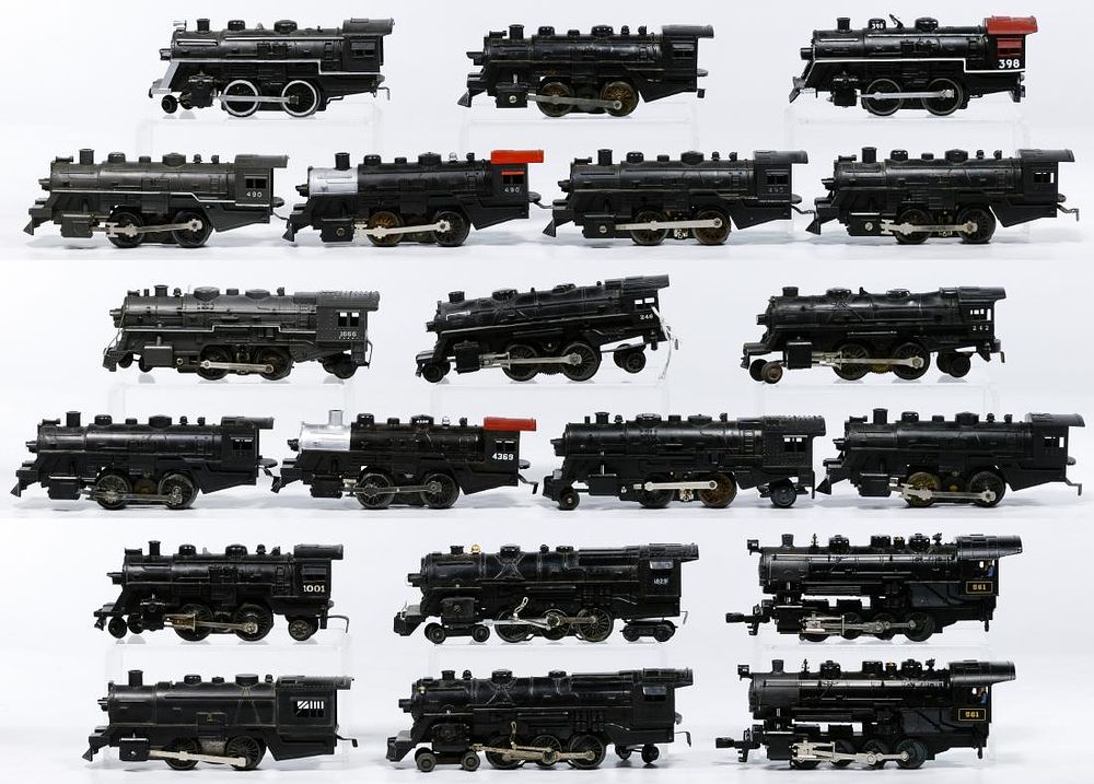 Lot 233: Lionel Model Train Engine Assortment