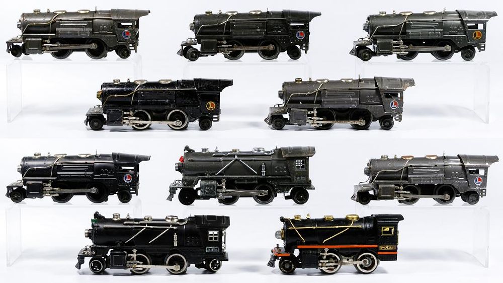 Lot 242: Lionel Model Train Locomotive Assortment
