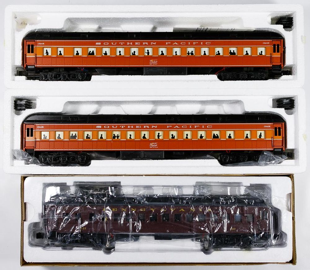 Lot 294: K-Line Model Train Assortment