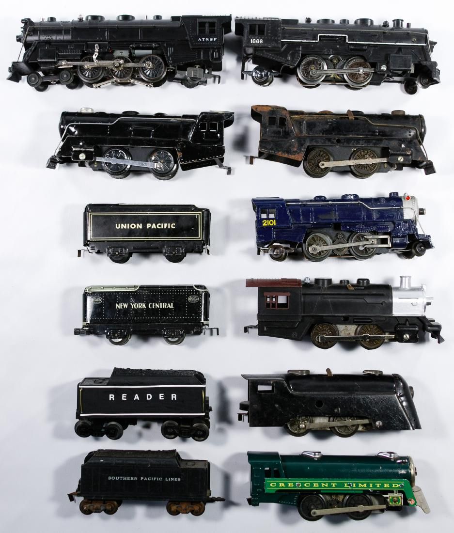 Lot 305: Model Train Assortment