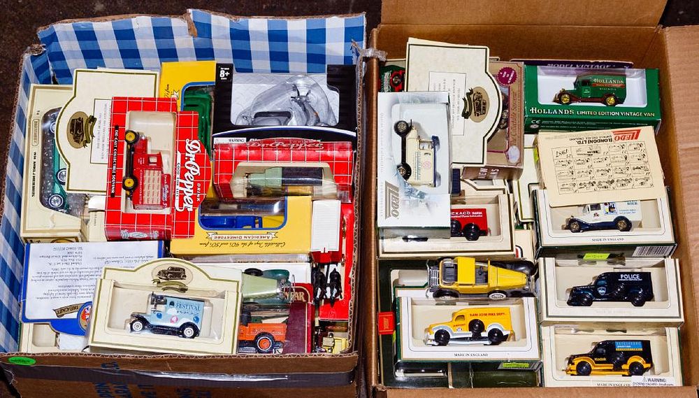 Lot 339: Model Car Assortment