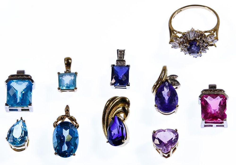 Lot 162: 10k Gold Jewelry Assortment