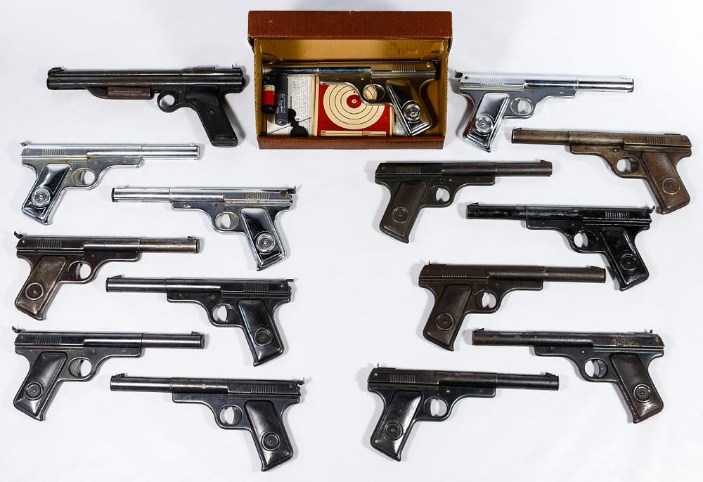 Lot 211: BB and Pellet Gun Assortment