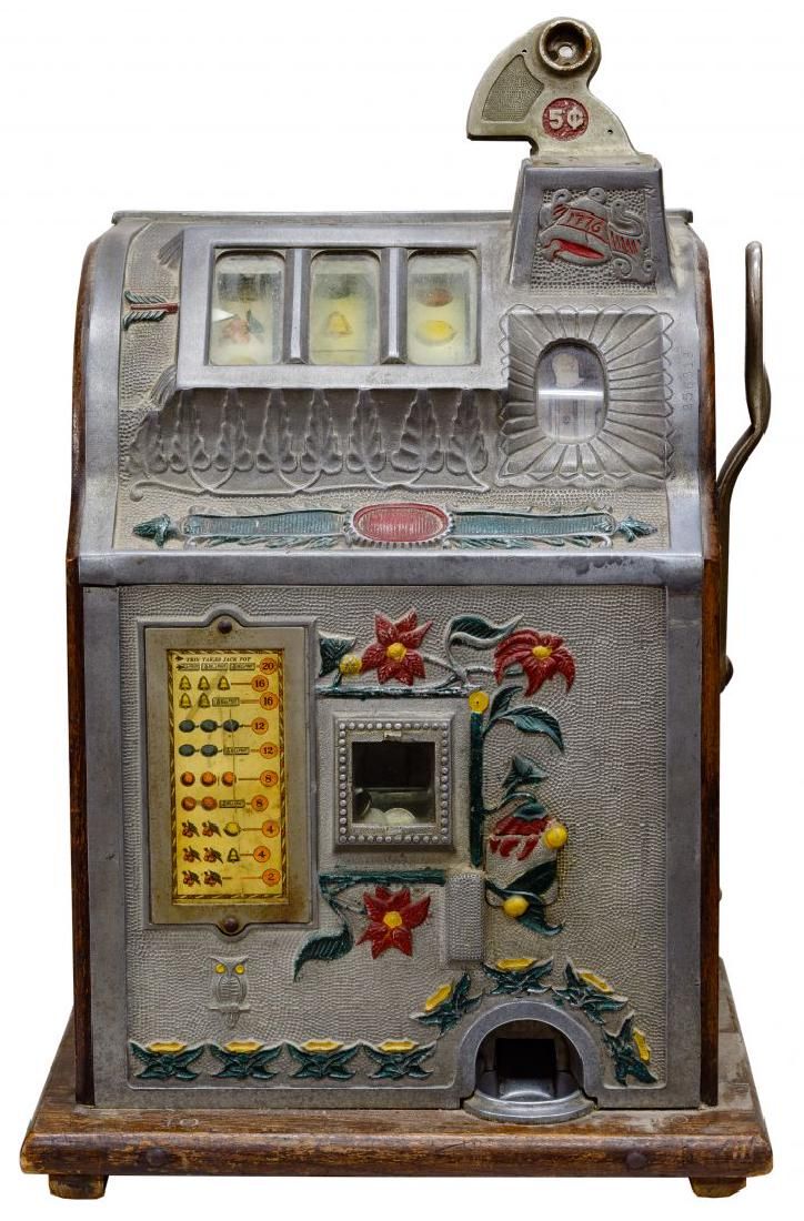 Lot 221: Mills Gooseneck 5c Slot Machine
