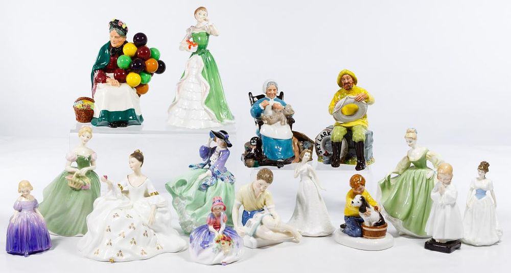 Lot 230: Royal Doulton Figurine Assortment