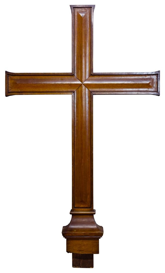 Lot 233: Oak Sanctuary Cross