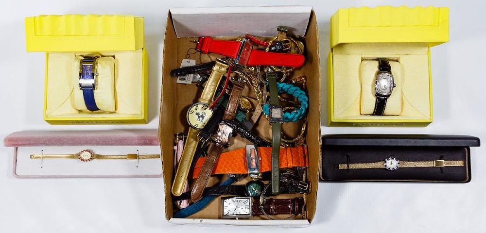 Lot 257: Women's Wrist Watch Assortment