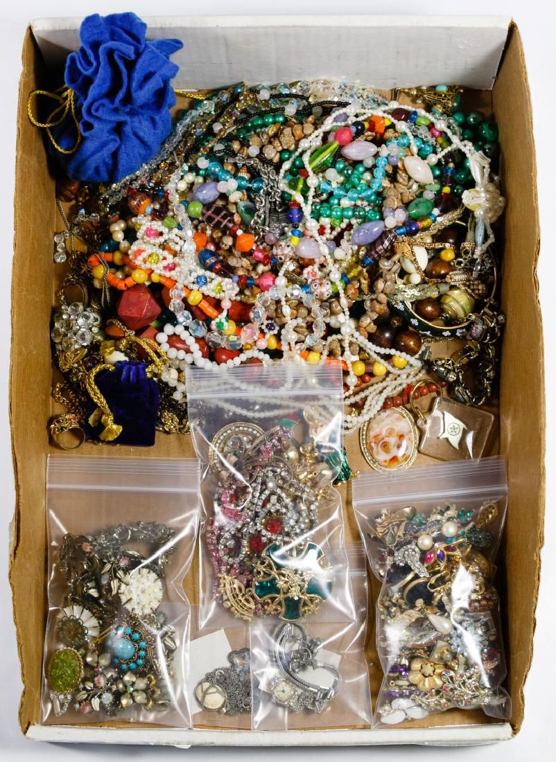 Lot 273: Sterling Silver and Costume Jewelry