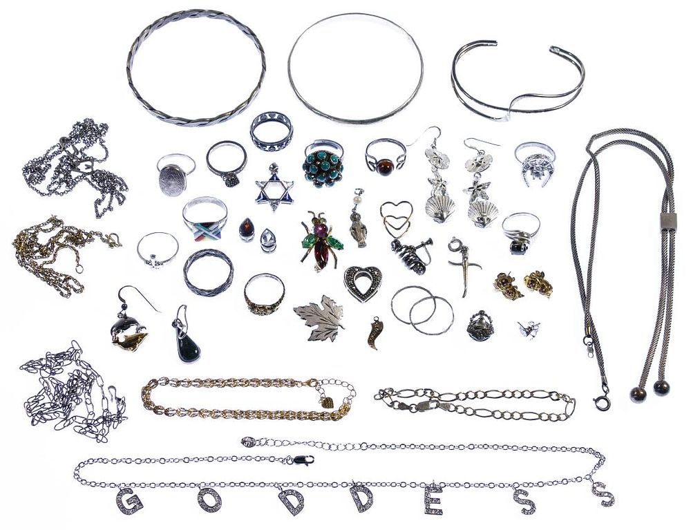 Lot 282: Sterling Silver Jewelry Assortment