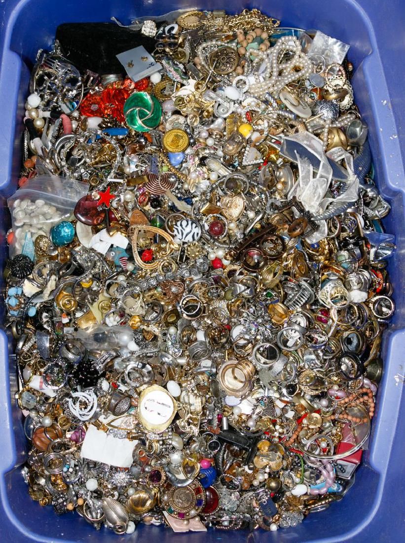 Lot 297: Costume Jewelry Assortment