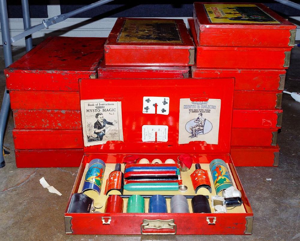 Lot 314: AC Gilbert Mysto Magic Assortment